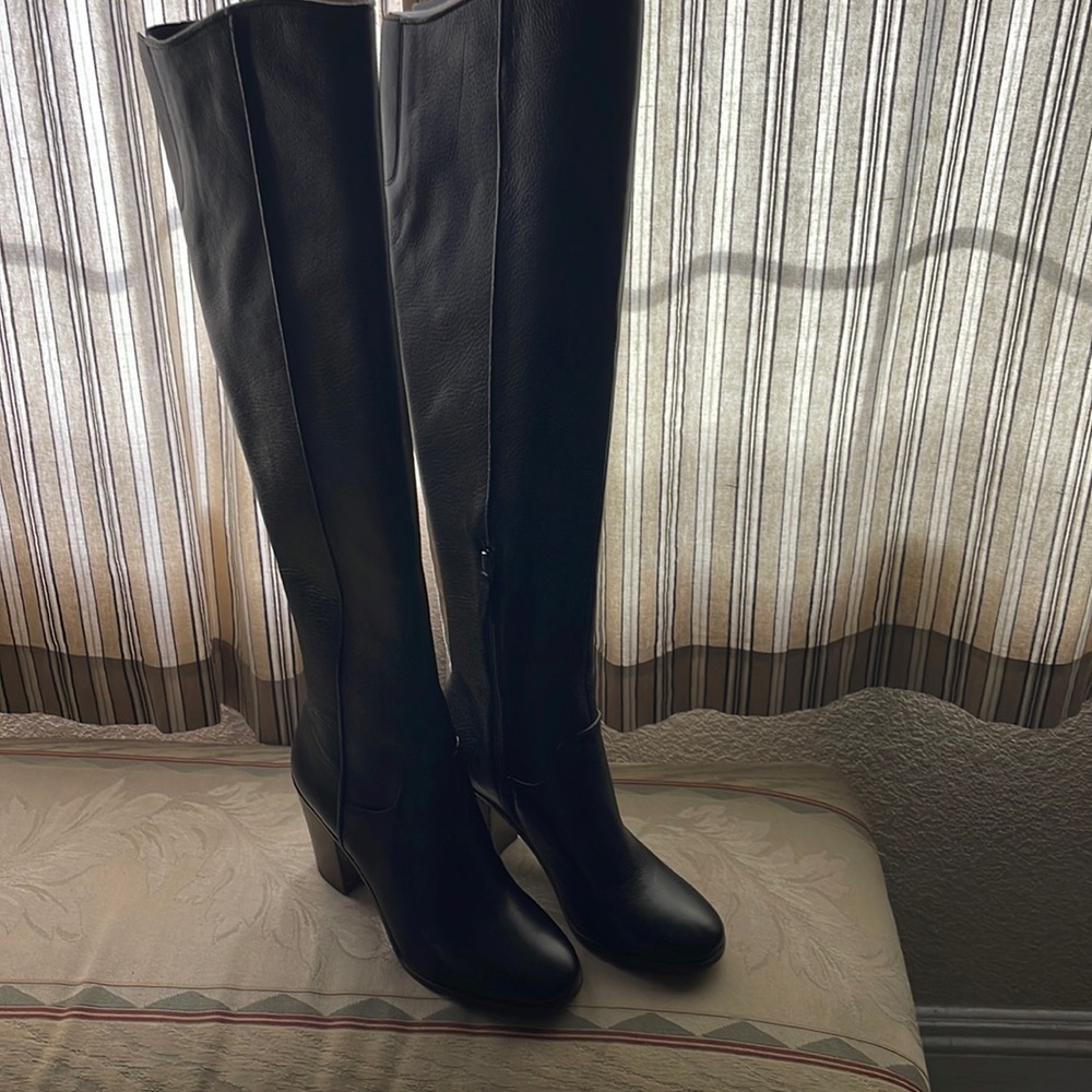 Franco Sarto FAYE leather OTK boots sz 7 black